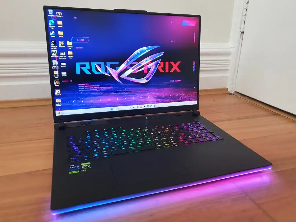 ROG Strix G18